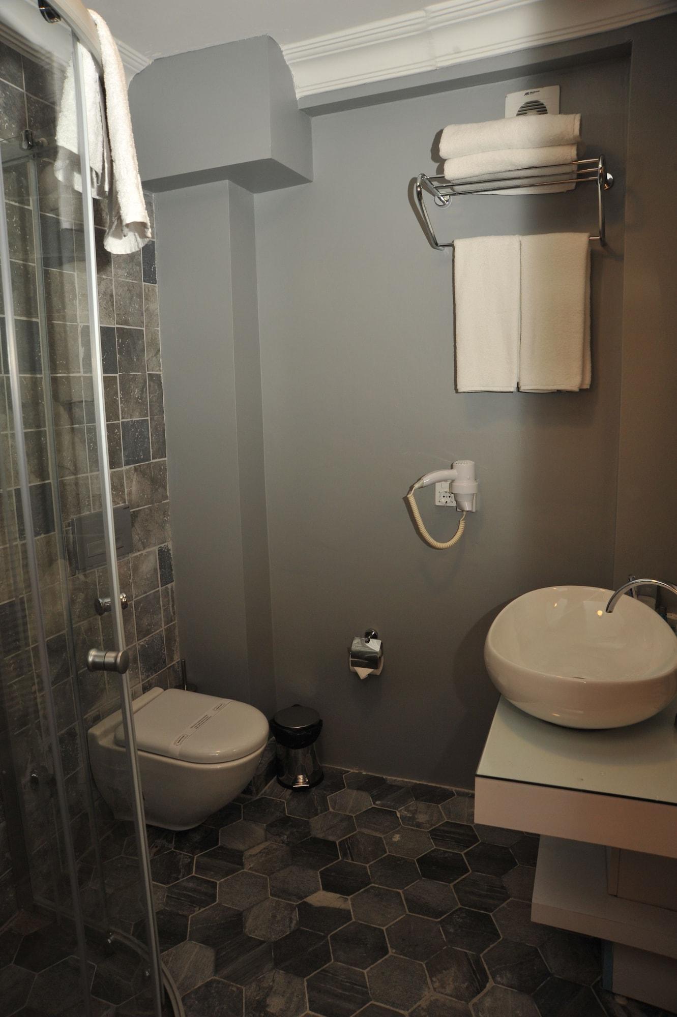 Pera 26 Aparthotel Istanbul Exterior photo