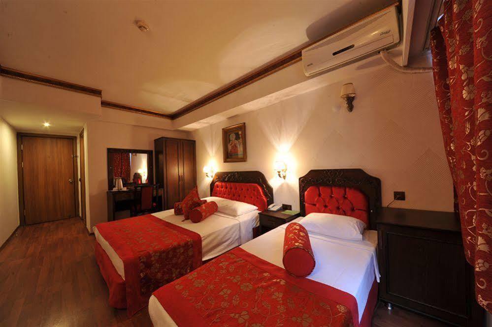 Pera 26 Aparthotel Istanbul Exterior photo